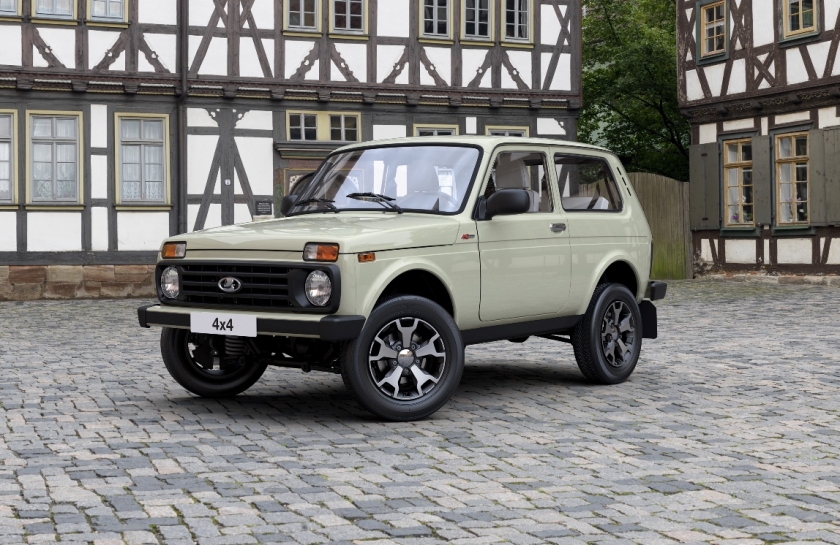 В России стартовали продажи юбилейной серии LADA 4х4 ''40 Anniversary'